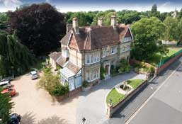 Giffard House B&B,  Winchester